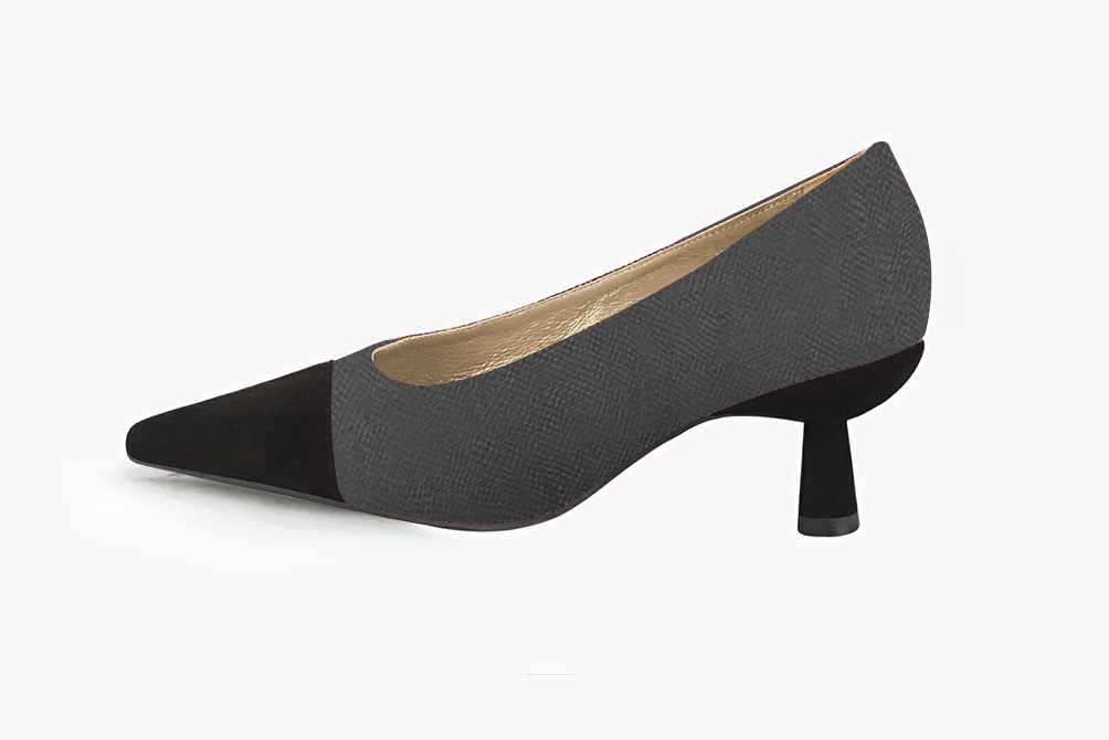 Matt black and dark grey women's dress pumps, with a round neckline. Pointed toe. Medium spool heels. Profile view - Florence KOOIJMAN